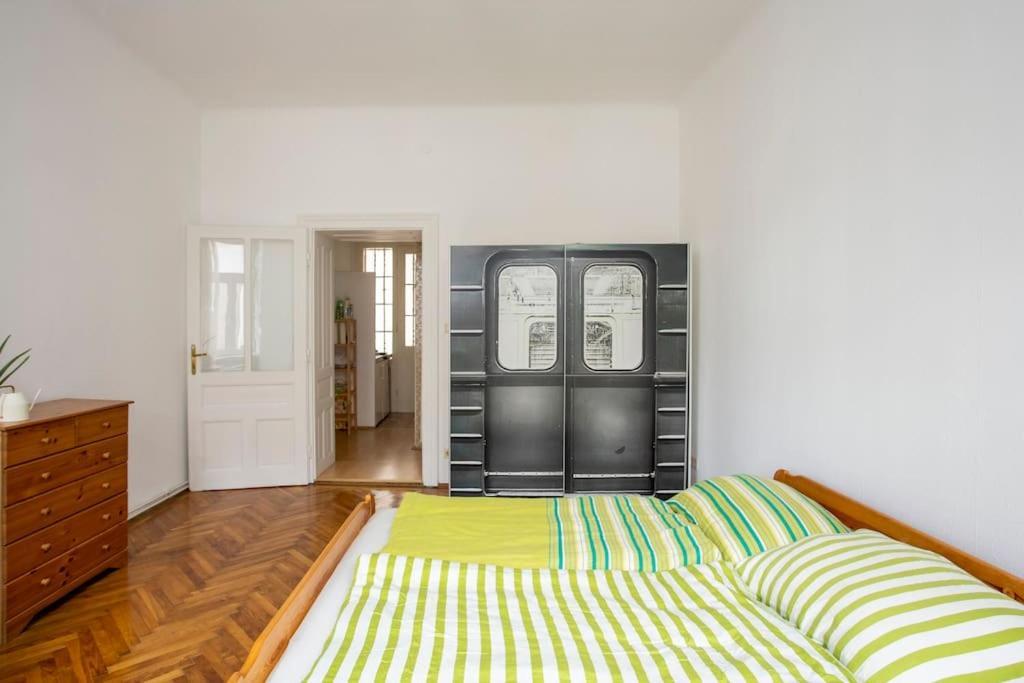 Vintage Living In The Heart Of Vienna. Apartment Ngoại thất bức ảnh